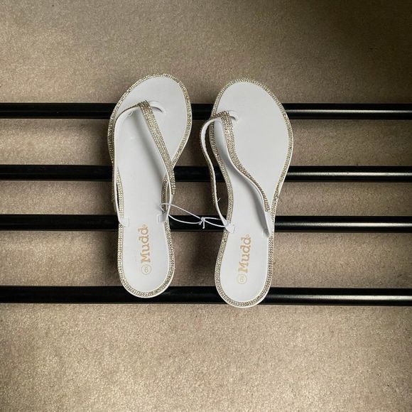 MUDD Women Papaya Gemstone Sandals - NEW NWOB - Picture 2 of 6